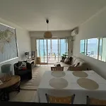 Apartman Comfortable With Sea View